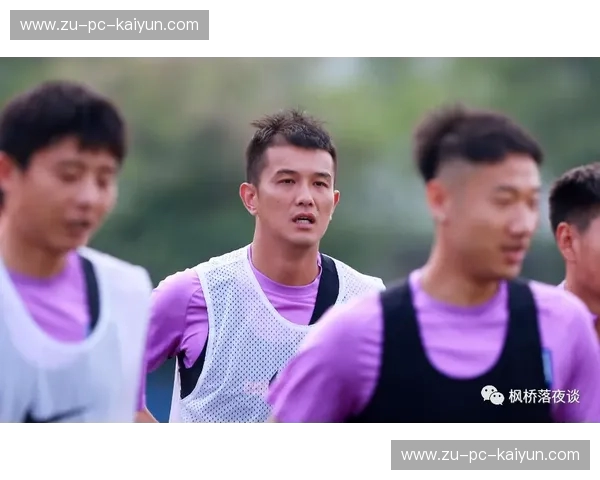 绿茵激荡:当津门虎的烟火气遇上黔之驴的凌云志——天津vs贵州智诚的情怀与铁血